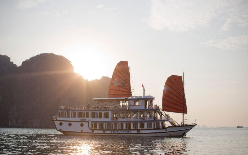 Excursion dans la baie d'Halong