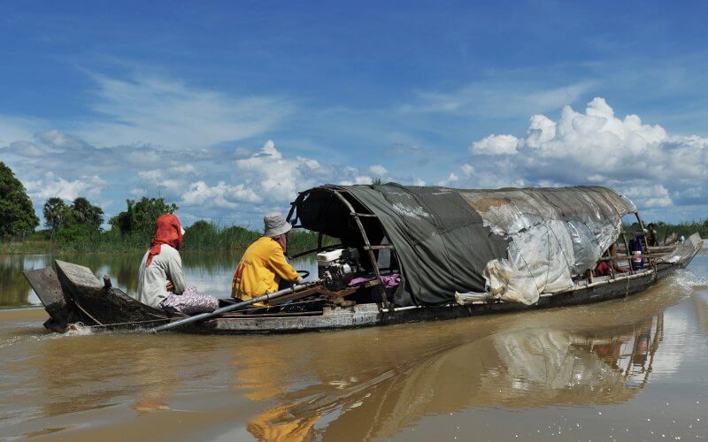 vie aquatique tonle sap cambodge
