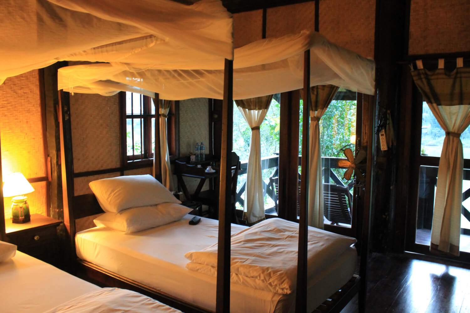 nong khiaw riverside laos